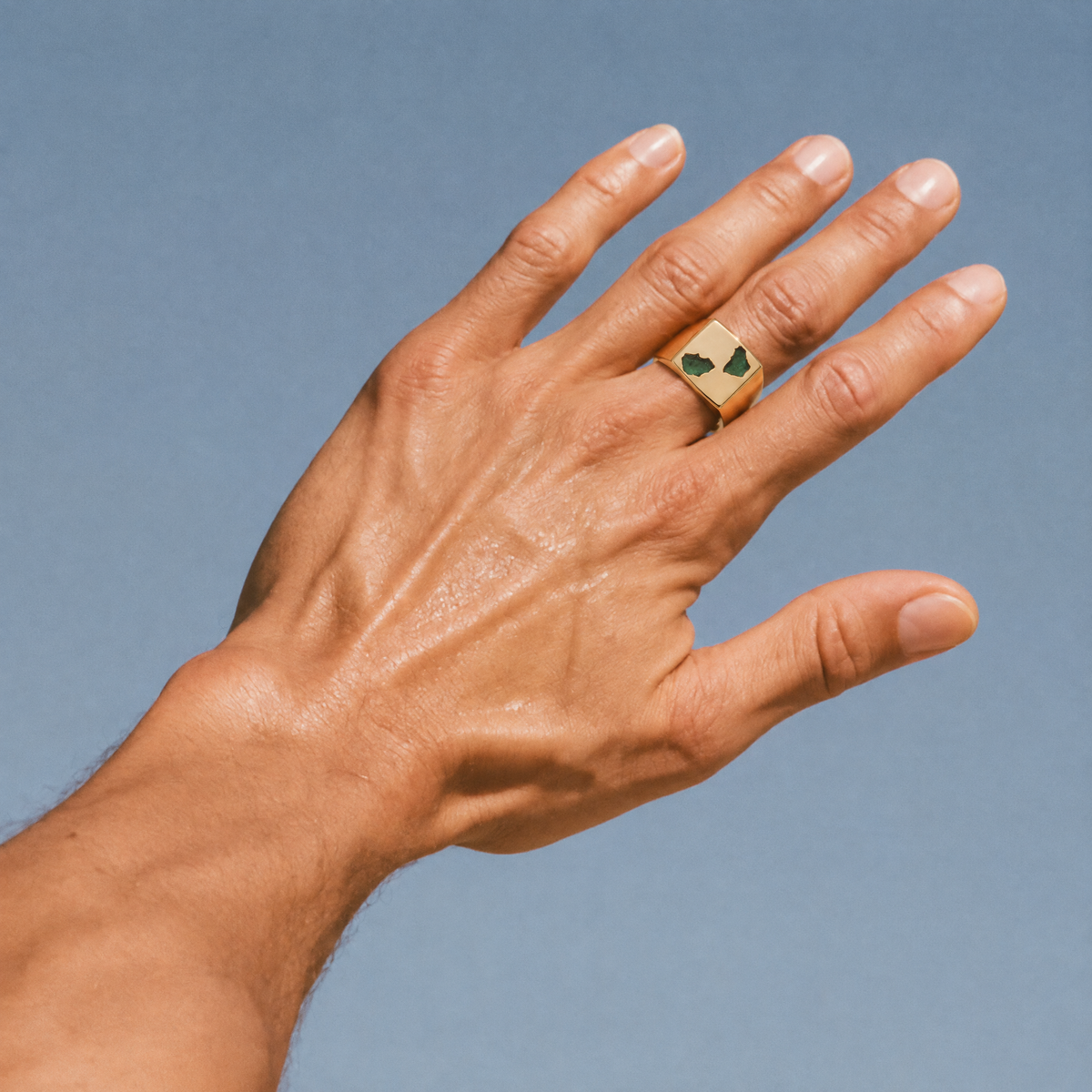 Box Ring Large - 9ct Gold